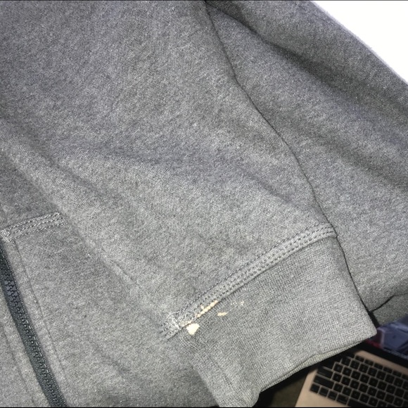 NIKE ZIP UP - Picture 3 of 5